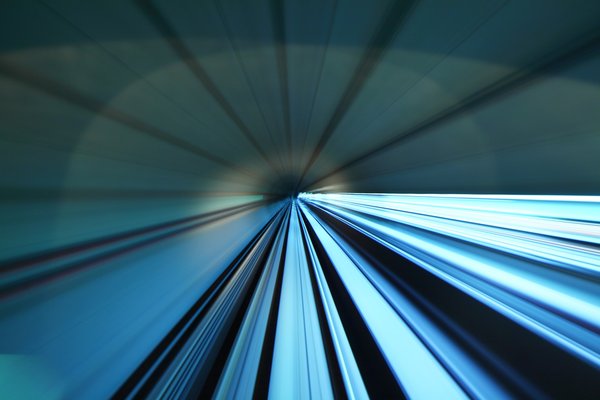 Can a Carbon Fiber Driveshaft Improve the Acceleration of a Dodge Challenger?